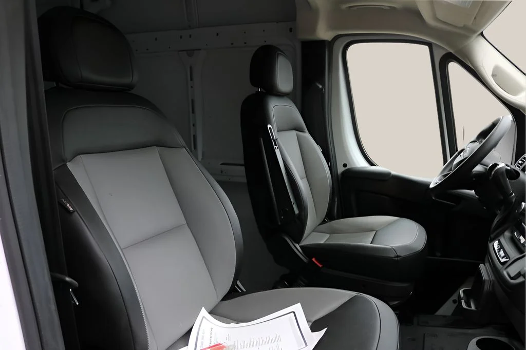 Used 2025 White Ram High Roof image 22