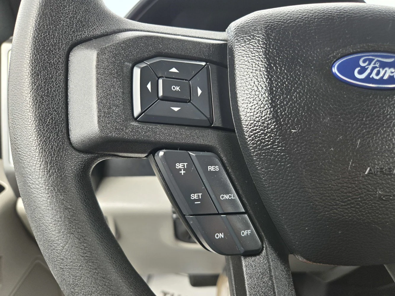 Used 2018  Ford XLT image 19