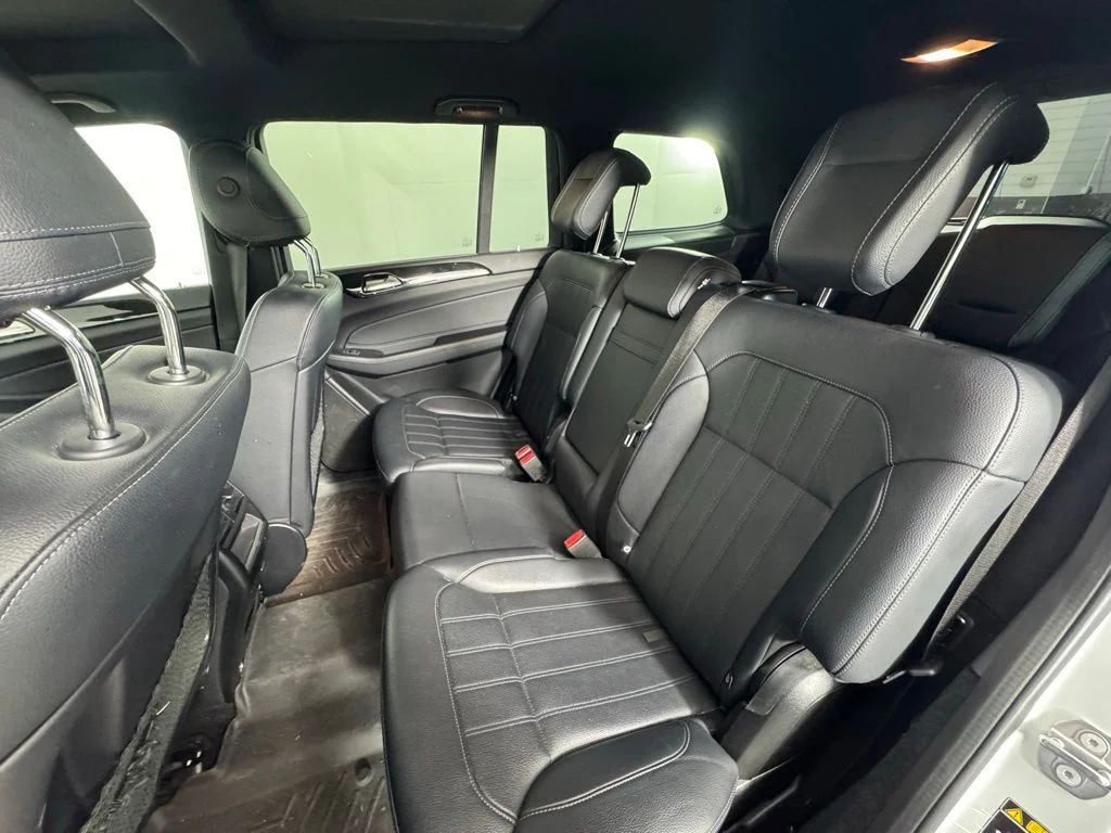 Used 2019 Silver Mercedes-Benz GLS 450 image 25