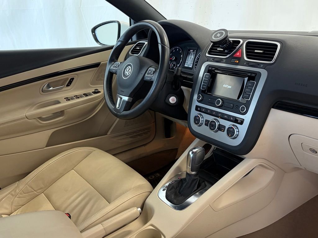 Used 2013 Candy White Volkswagen Lux image 45