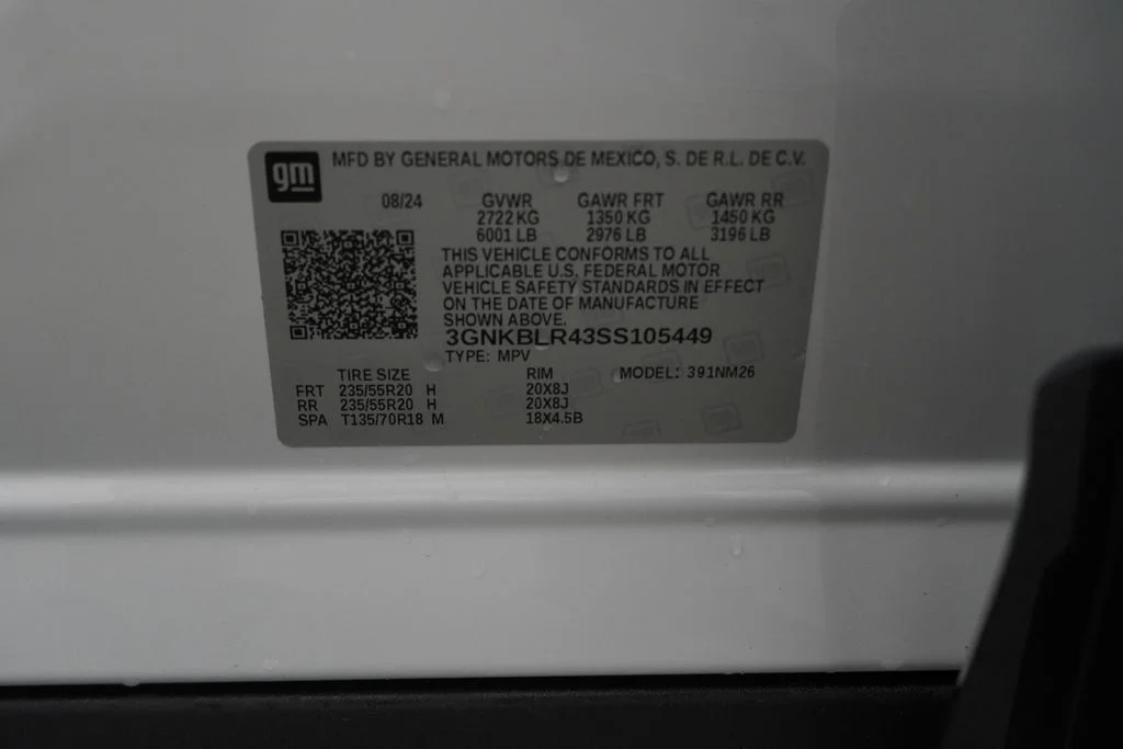Used 2025 Beige Chevrolet Premier image 33