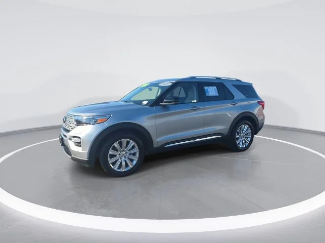 Used 2022 Silver Ford Limited image 4