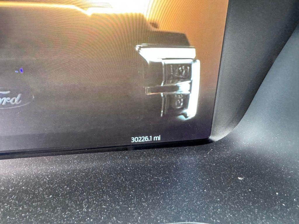 Used 2025 Gray Ford LARIAT image 10