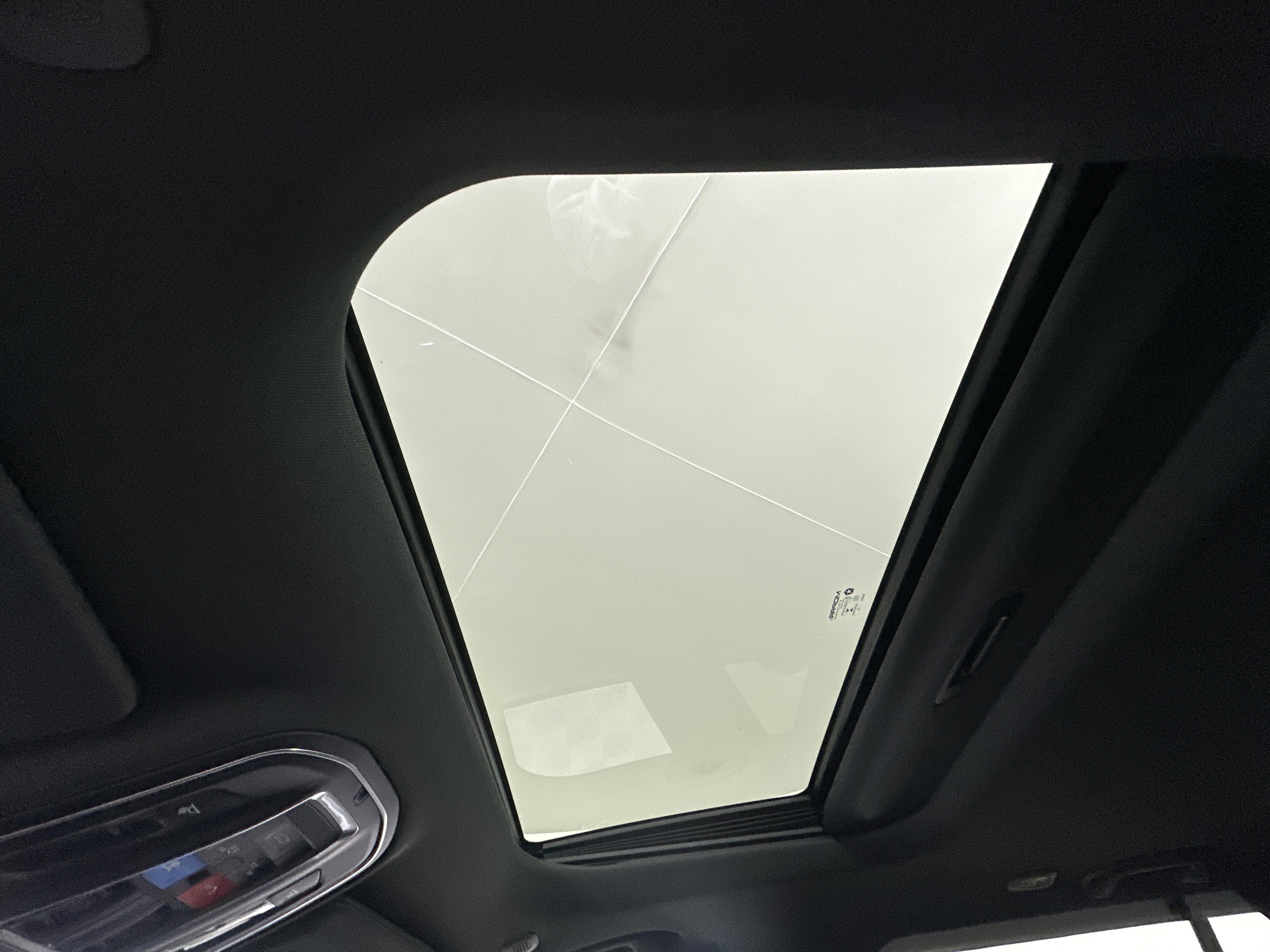 New 2026 Bright White Clear-Coat Exterior Paint Jeep Laredo X image 22