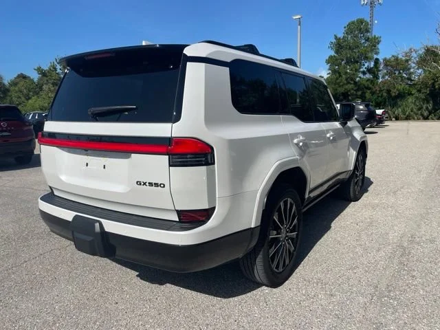 Certified Used 2025 White Pearl Lexus GX 550 Luxury+ image 2