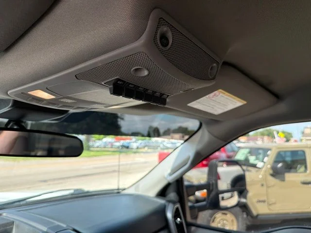 Used 2020 White Ford XLT image 11