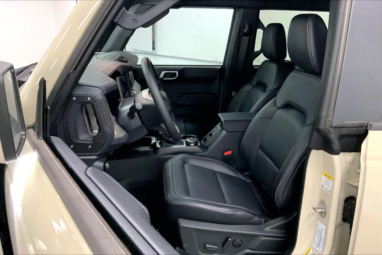 New 2026 Desert Sand Ford Outer Banks® image 8