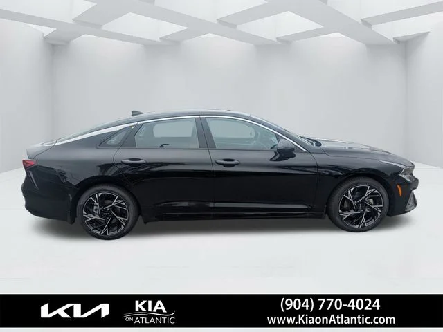 New 2026 Aurora Black Pearl Kia GT-Line FWD image 2