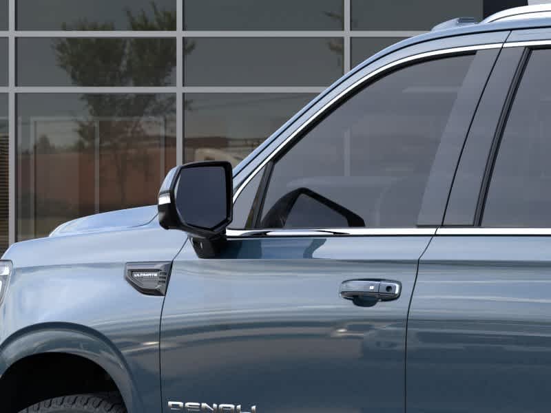 2026 GMC Yukon XL Denali Ultimate - Photo 12