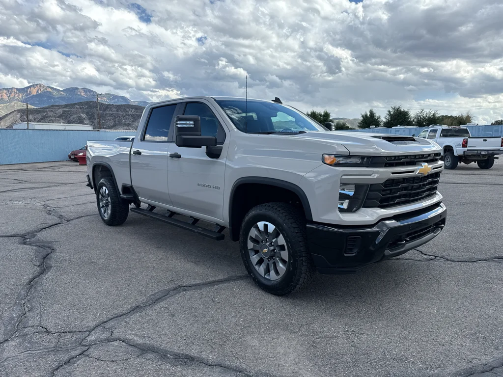 New 2026 White Sands Chevrolet Custom image 8