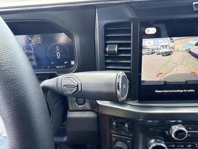 Used 2025 Oxford White Ford Lariat image 31