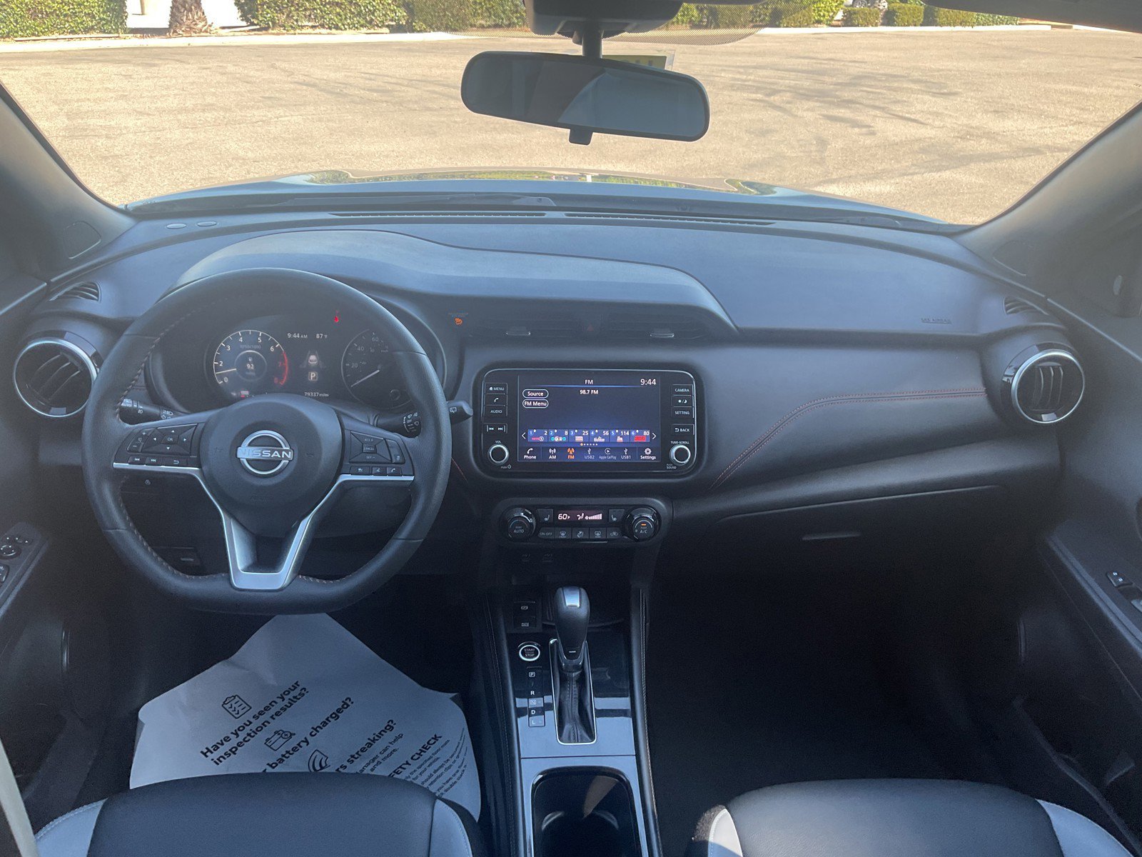 Used 2022 Boulder Gray Pearl Nissan SR image 17