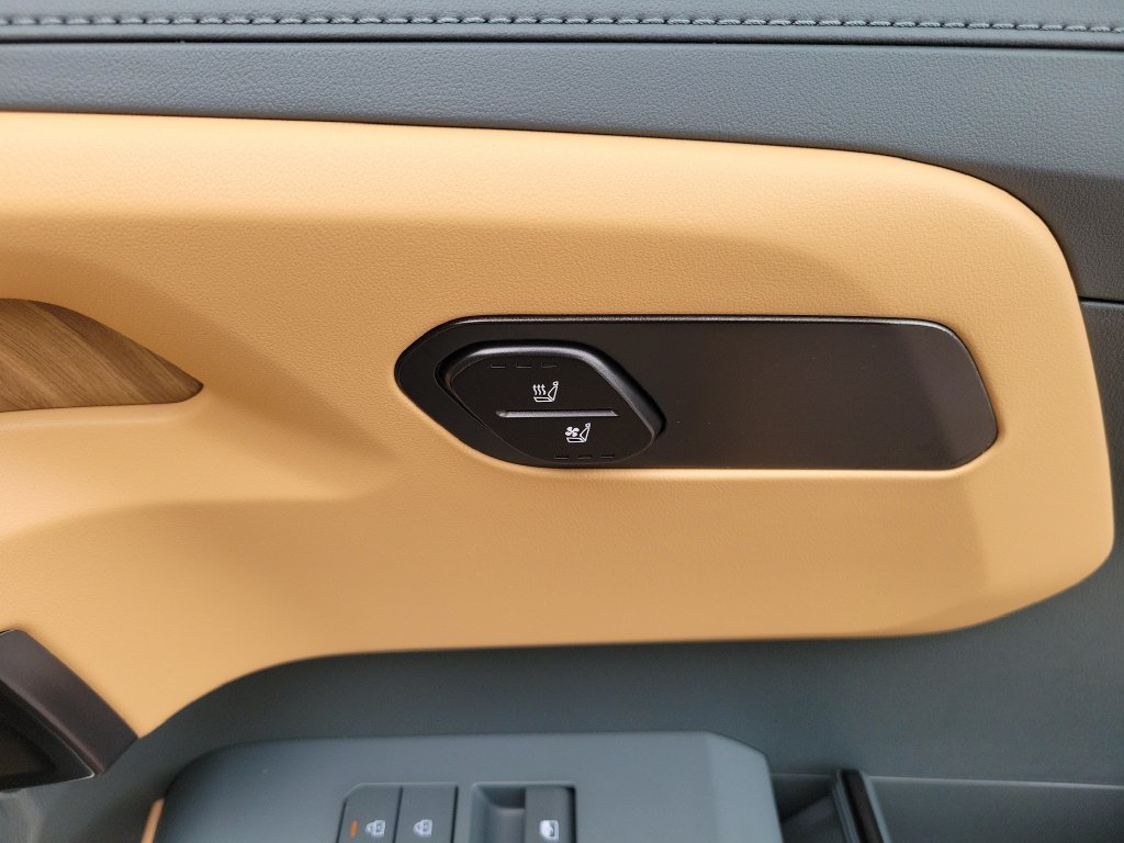New 2027 Ebony Black Kia X-LINE SX image 12