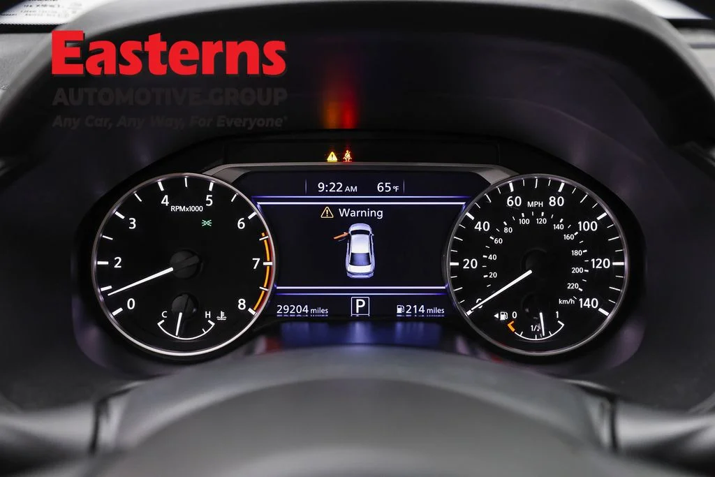 Used 2023 Gray Nissan 2.5 SV image 18