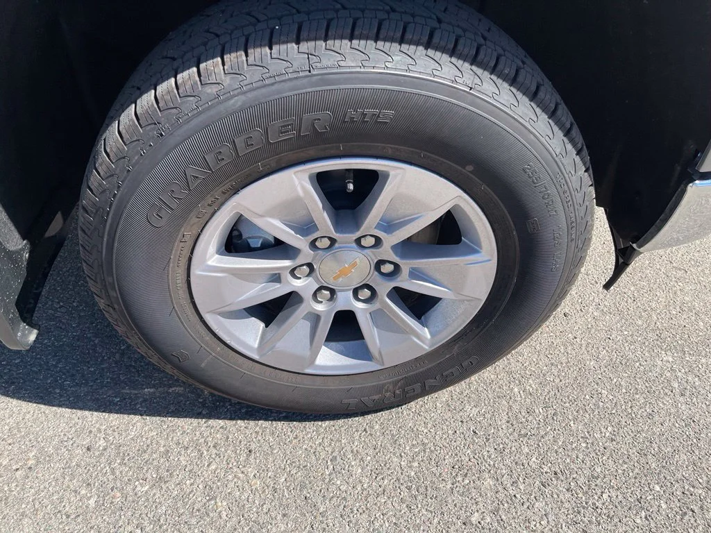 New 2026 Sterling Gray Metallic Chevrolet LT image 31