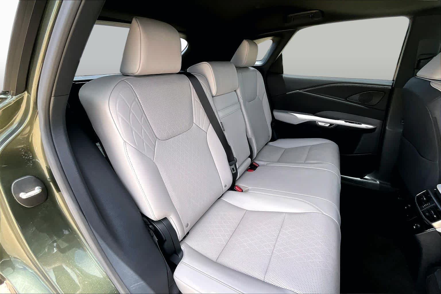 Used 2025 Nori Green Pearl Lexus Premium Plus image 20