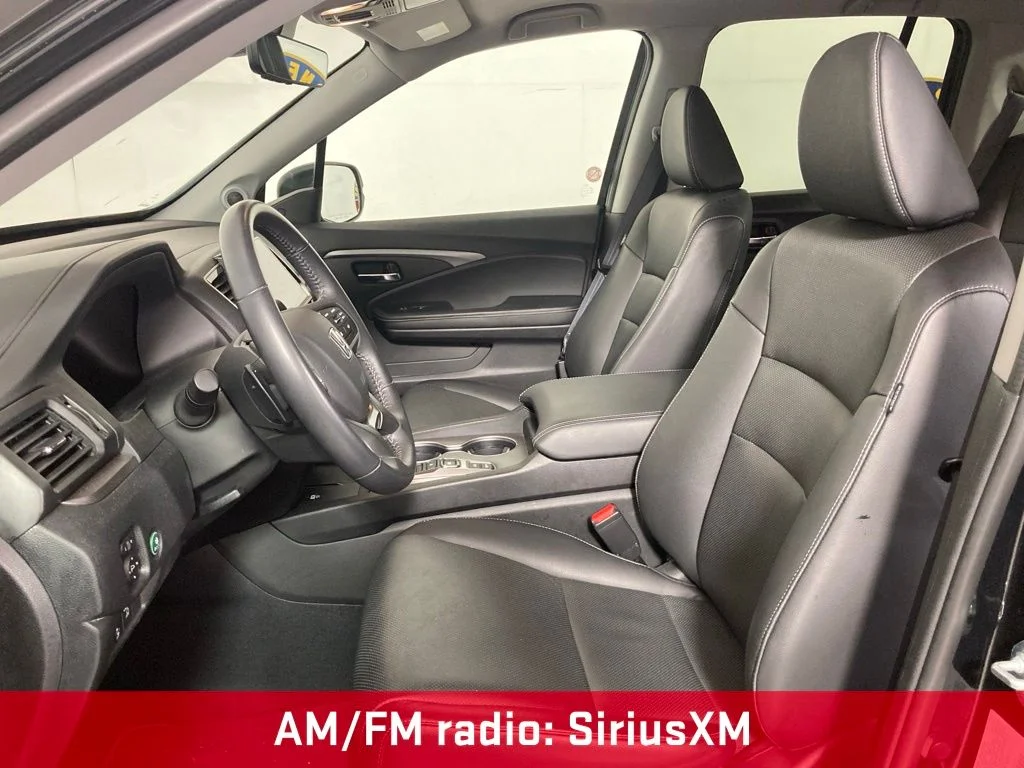 Used 2025  Honda RTL image 9