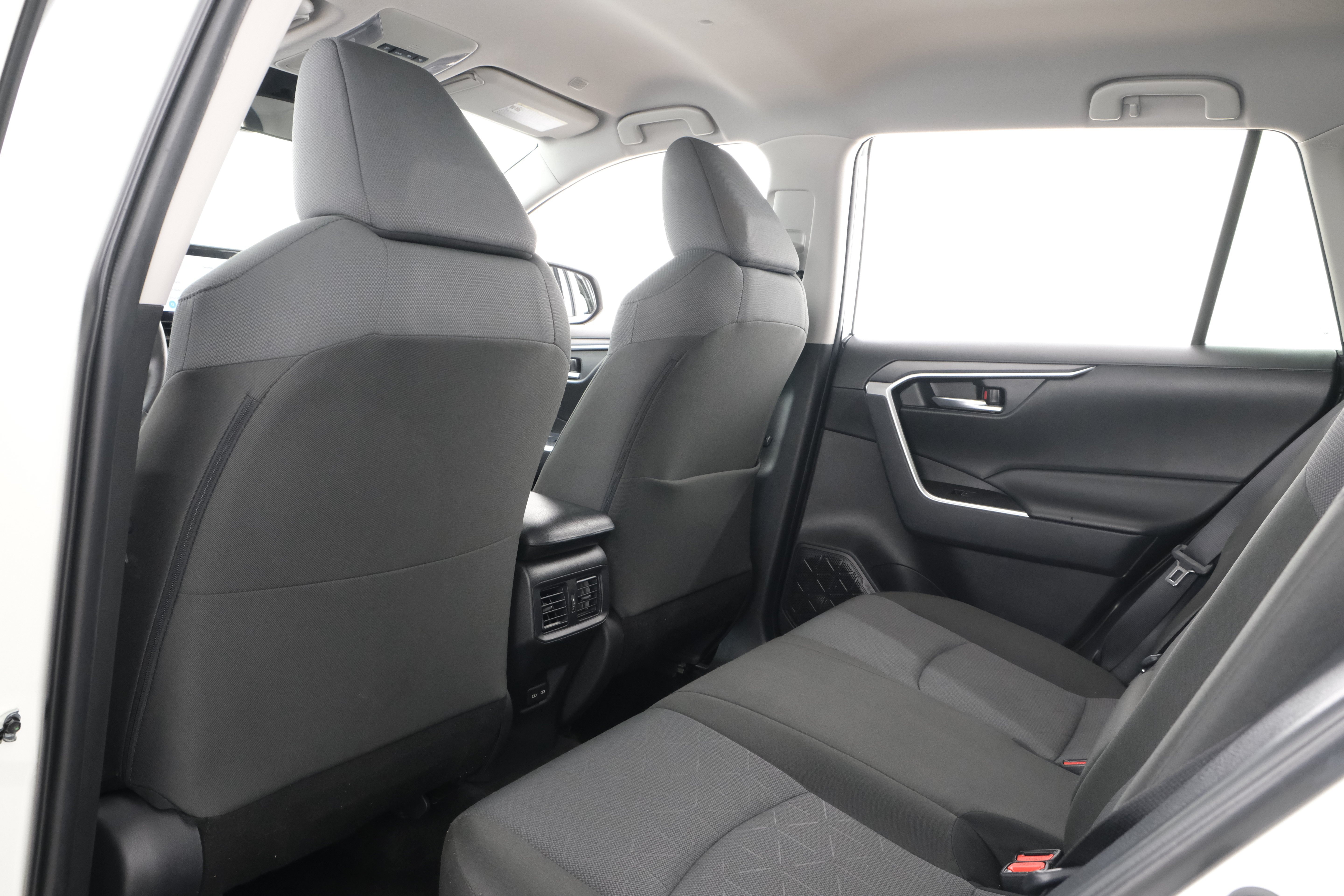 Certified Used 2025 Ice Cap Toyota XLE image 34