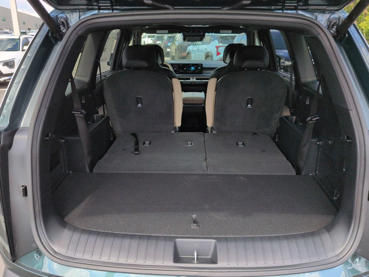 New 2027 Black Jade Green Kia EX image 14