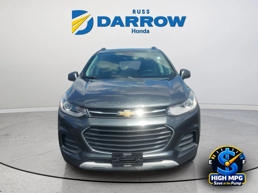Used 2018 Gray Chevrolet LT image 8