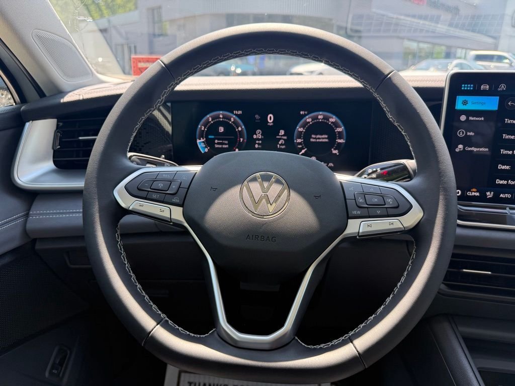New 2026 White Volkswagen 2.0T SE image 34