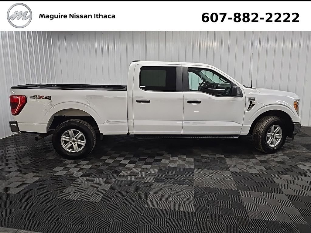 Used 2021  Ford XLT image 3
