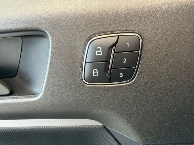 New 2026 Carbonized Gray Metallic Ford Outer Banks® image 16