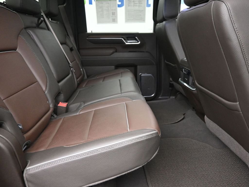 Used 2024 Silver GMC Denali image 10