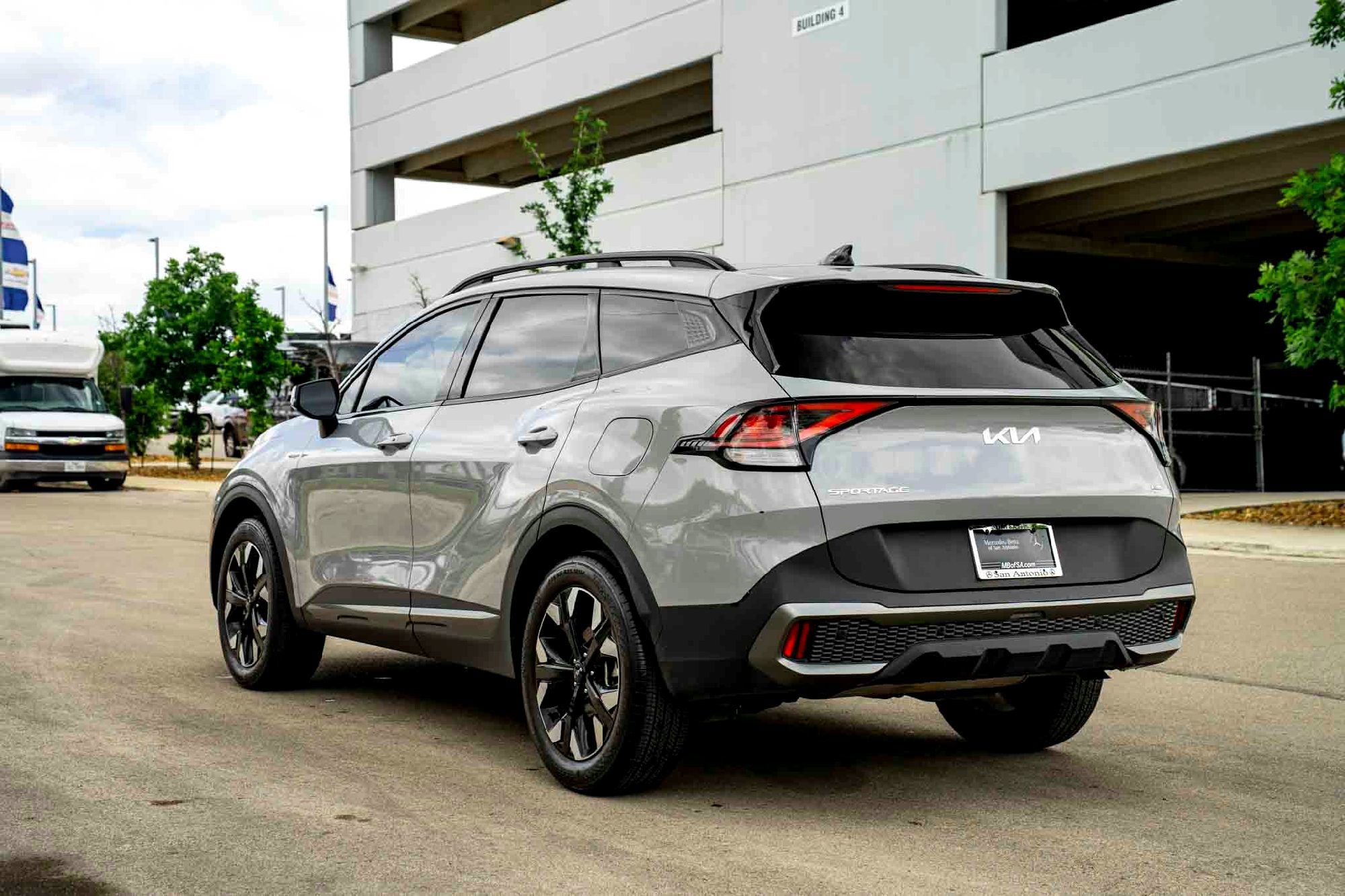 Used 2023 Wolf Gray Kia X-Line image 6