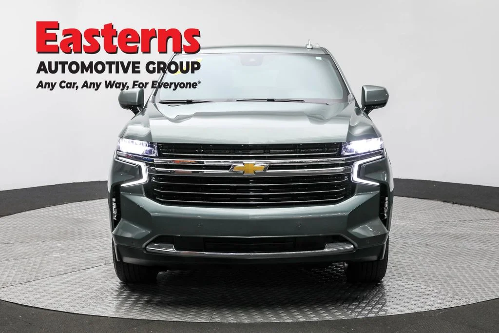 Used 2024 Green Chevrolet LT image 2