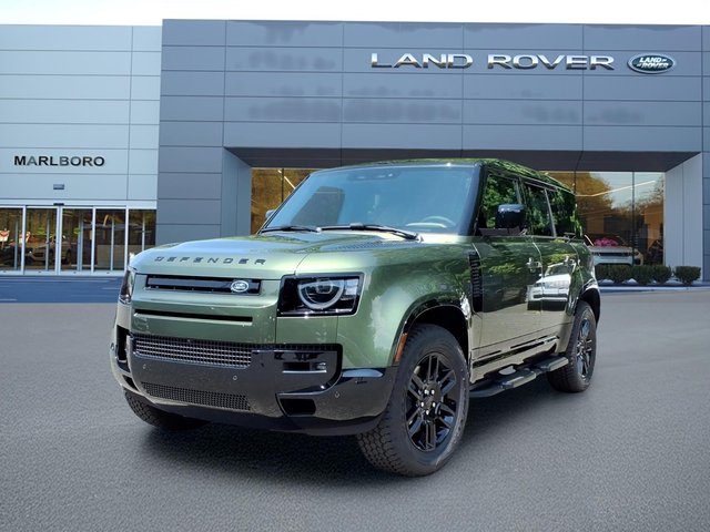 2026 Land Rover Defender 110 X-Dynamic SE