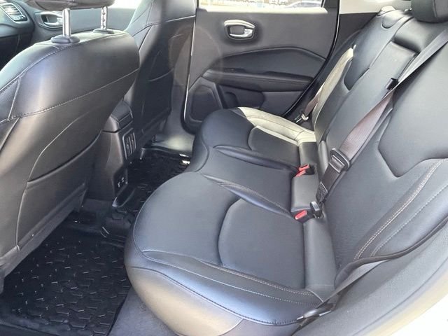 Used 2021 White Clearcoat Jeep Limited image 11