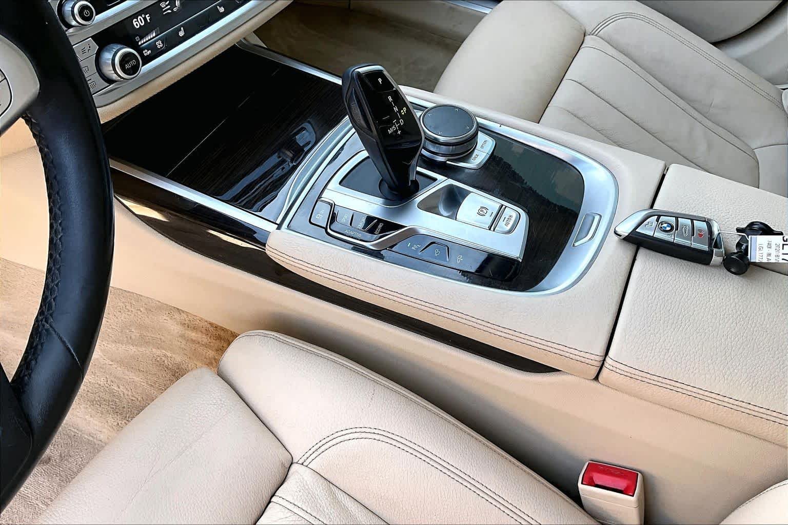 2020 BMW 7 Series 740i - Photo 16