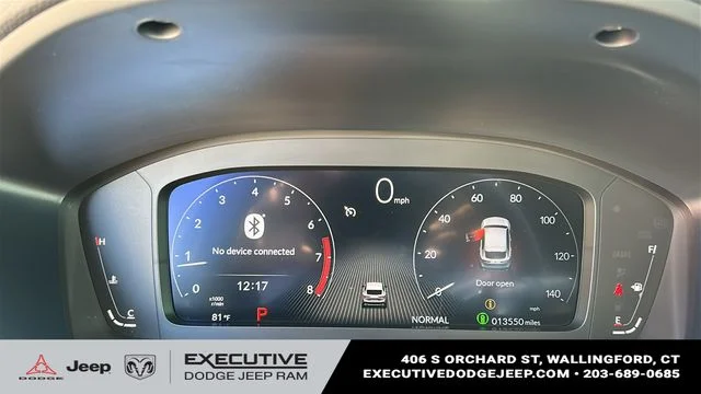 Used 2025  Acura Base image 15