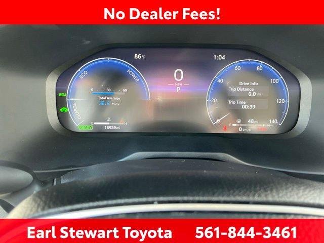 Certified Used 2024 WIND CHILL PEARL Toyota  image 54
