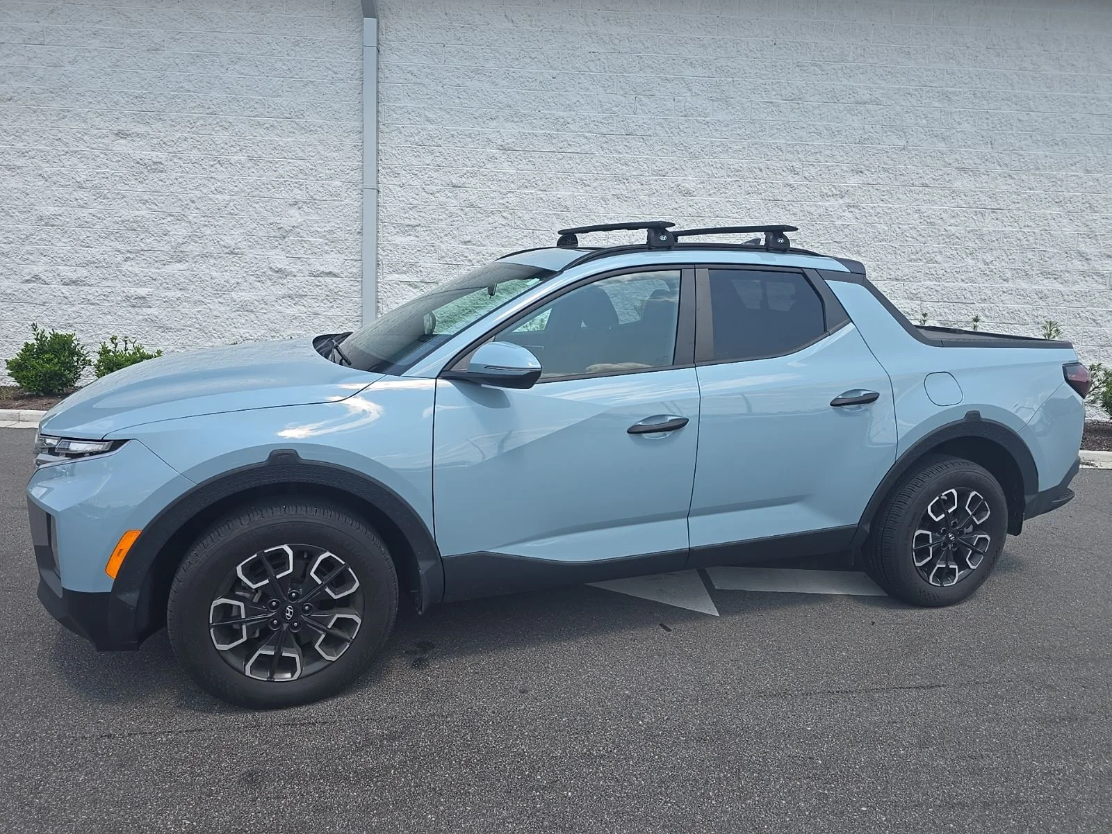 Used 2023 Blue / Stone Hyundai SEL image 1