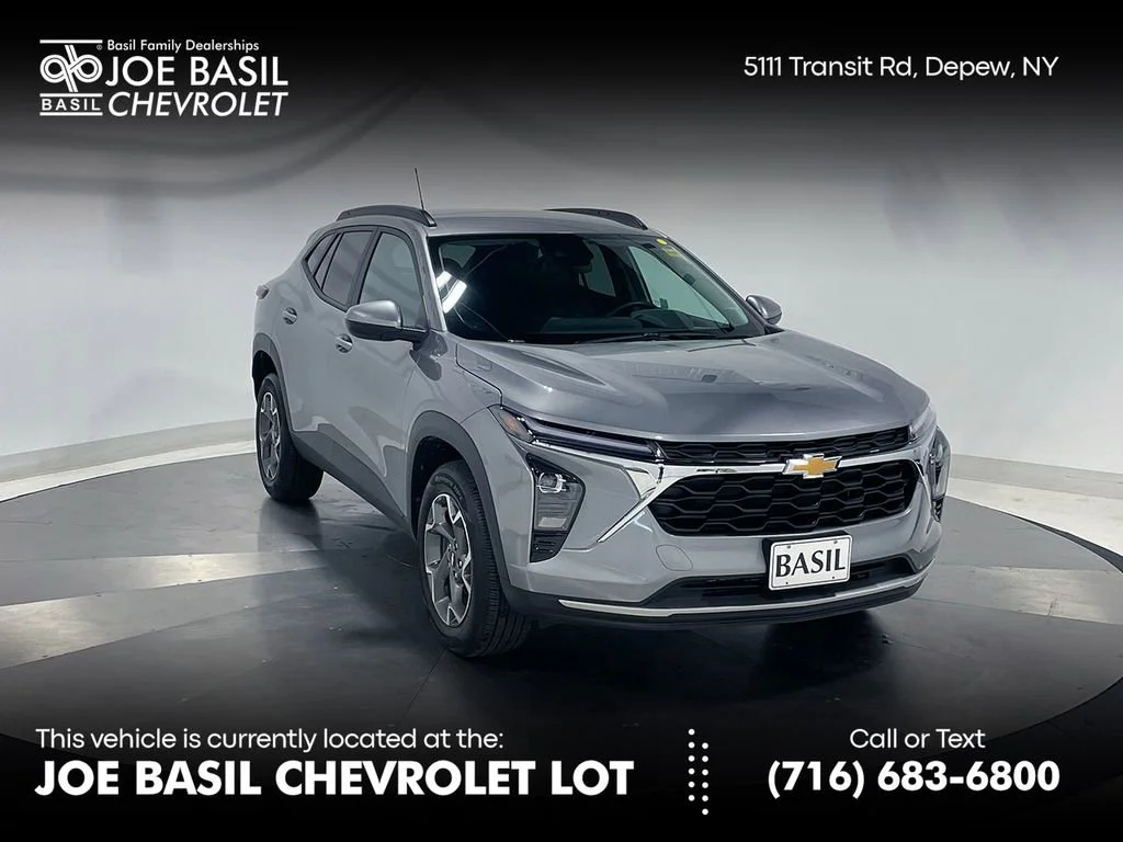 2025 Chevrolet Trax LT