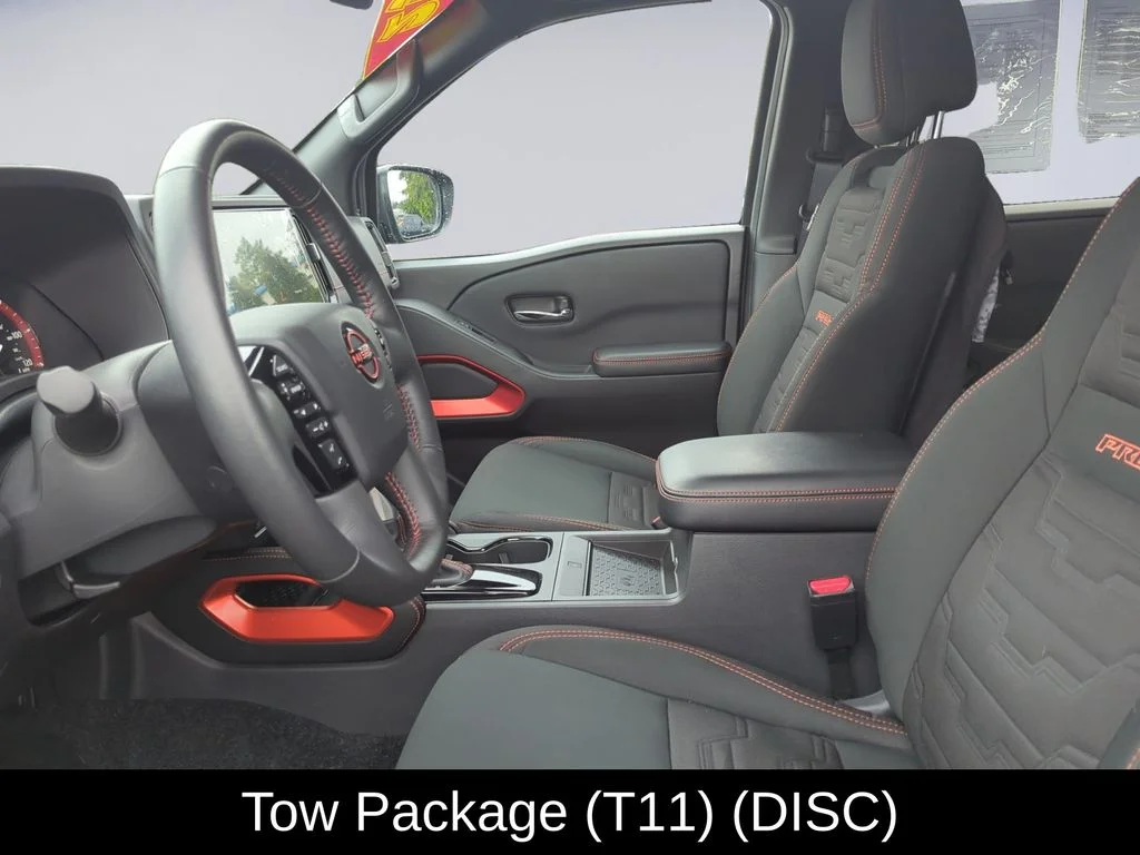 Used 2025 Black Nissan PRO-4X image 16