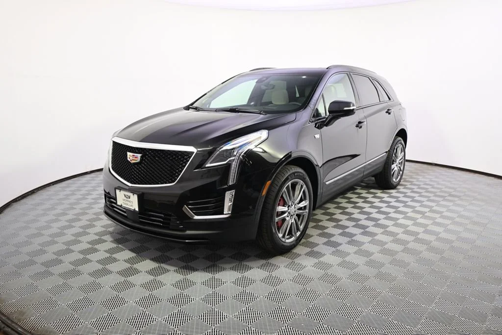 2026 Cadillac XT5 AWD Sport's photo