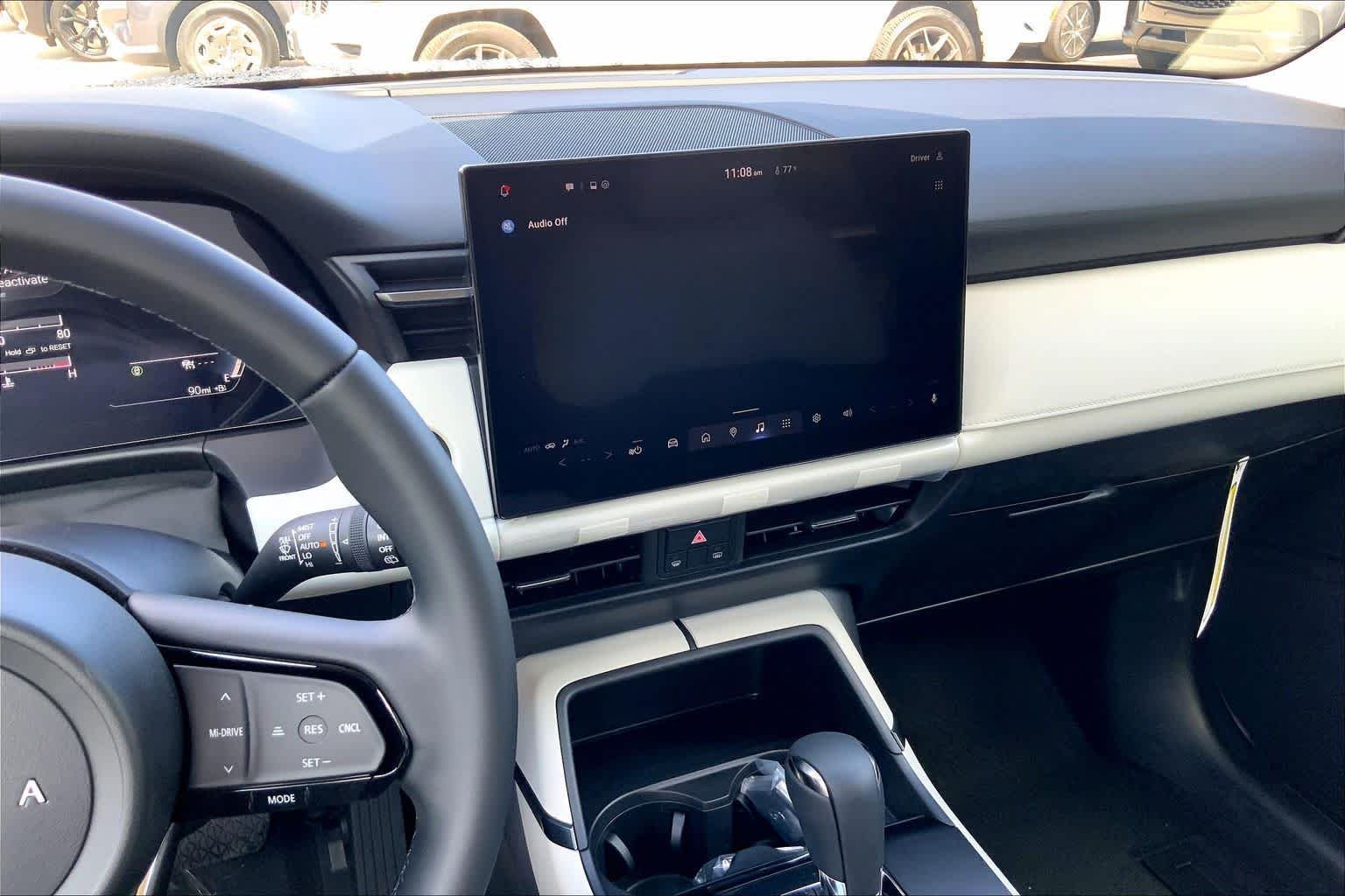 View vehicle photo 6