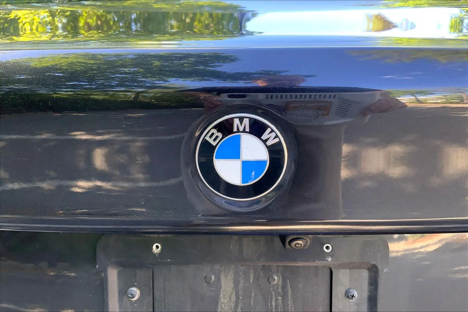 Used 2017 Dark Graphite Metallic BMW 540i xDrive image 30
