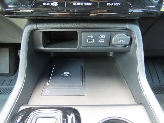 2025 Honda Pilot TrailSport - Photo 24