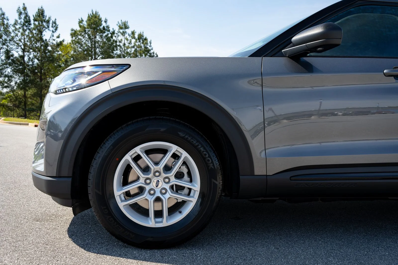 New 2026 Carbonized Gray Metallic Ford Active image 4