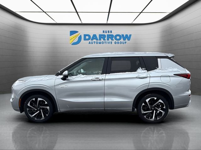 Used 2025 Mitsubishi Outlander Plug-in Hybrid SEL with VIN JA4T5WA94SZ001367 for sale in Waukesha, WI