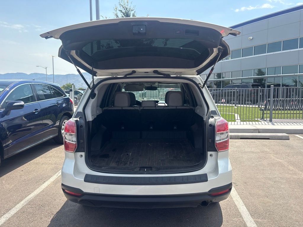 Used 2015 White Subaru 2.5i Limited image 8