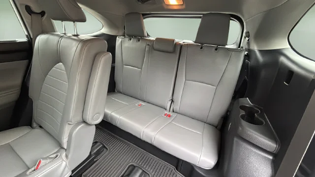 Used 2026 Beige Toyota XLE image 34
