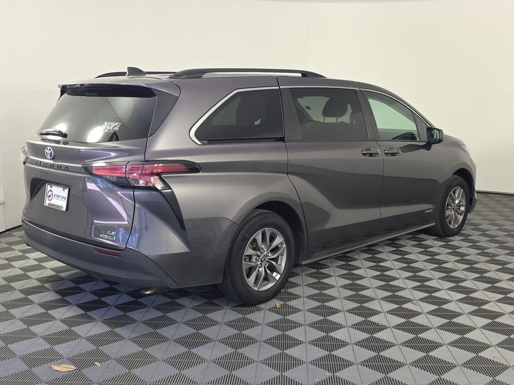 Used 2021 Gray Toyota LE image 7