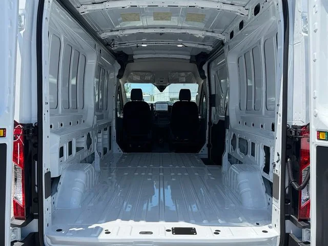 New 2026 Oxford White Ford Cargo Van image 11