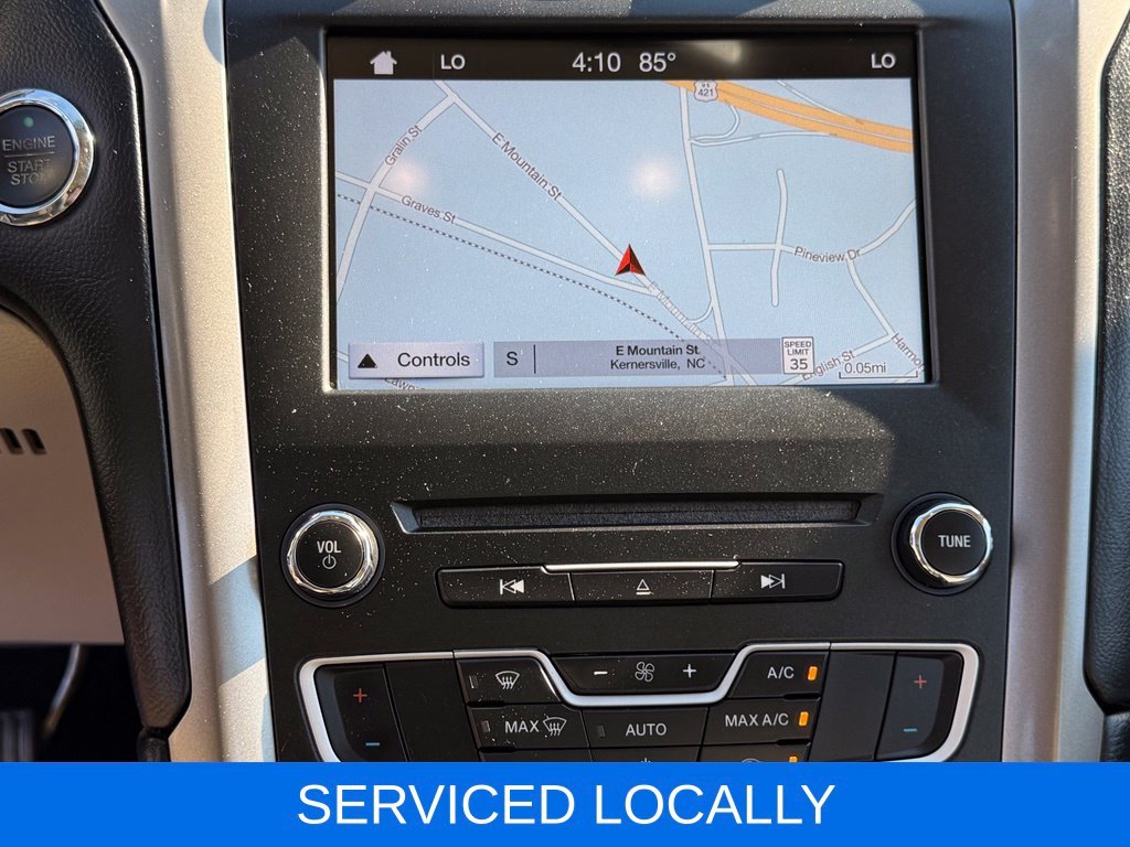 Used 2017 White Ford SE image 9