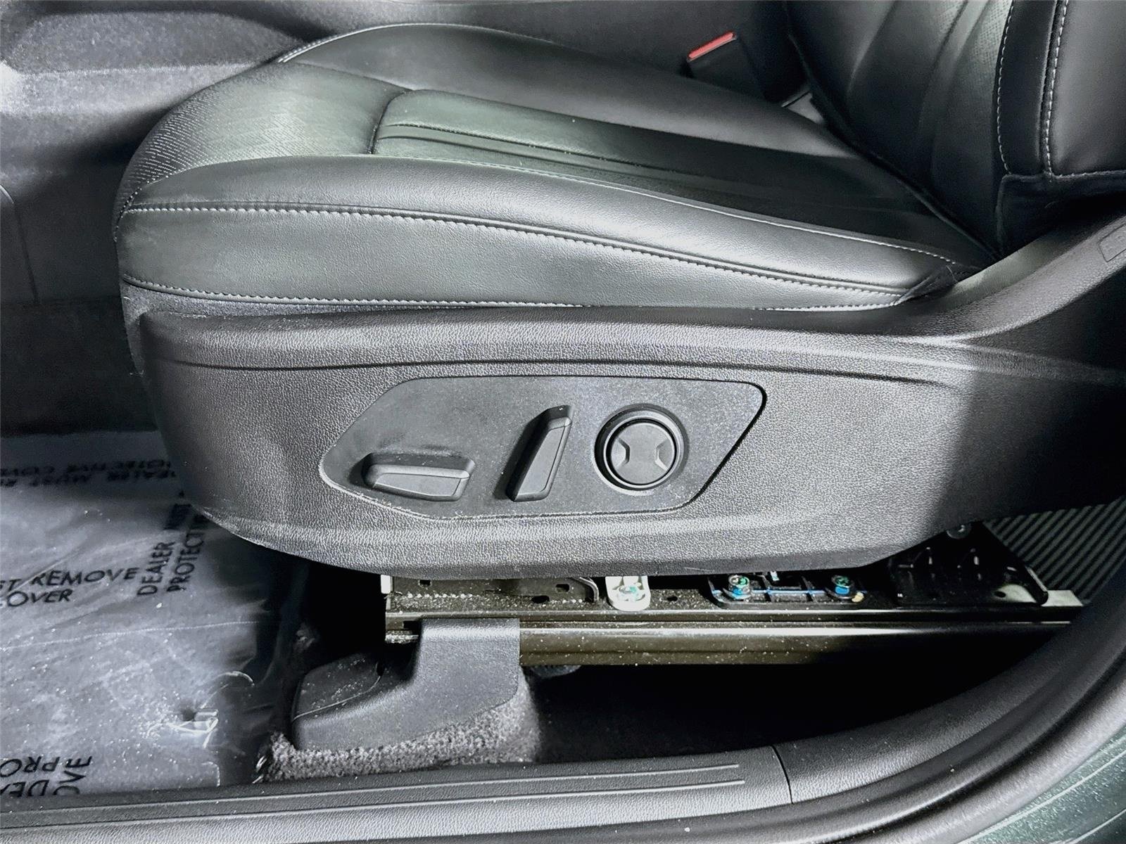 Used 2023 Aruba Green Kia X-Line EX image 21